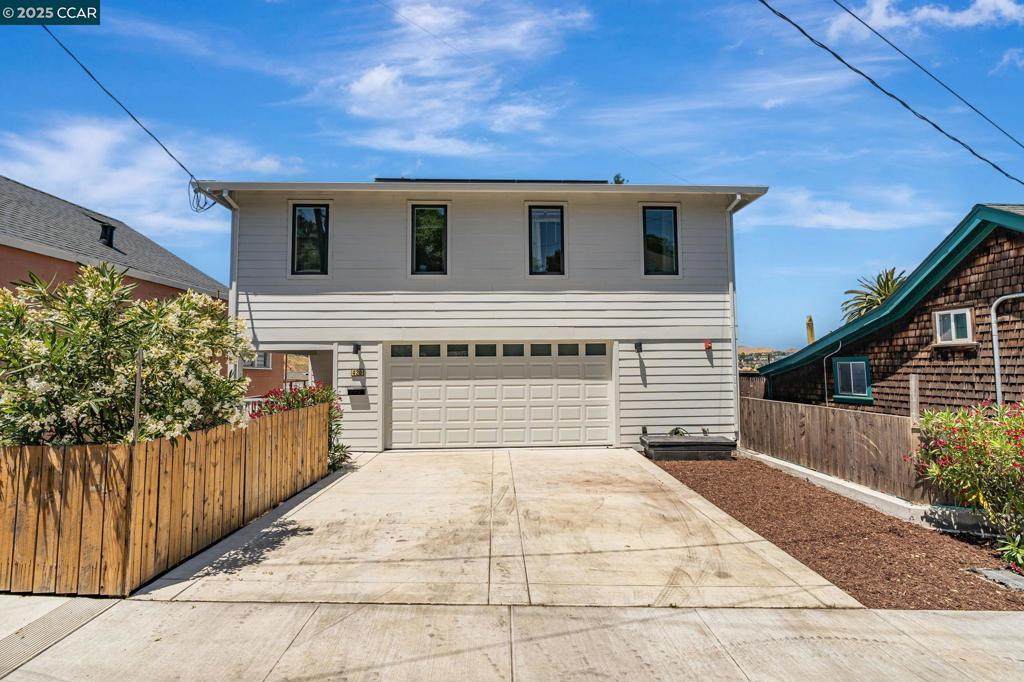 420 Winslow St. - Photo 1