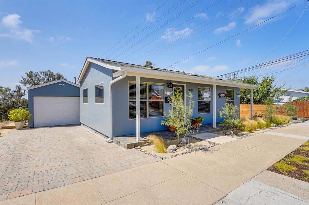 3585 Redwood Street - Photo 1