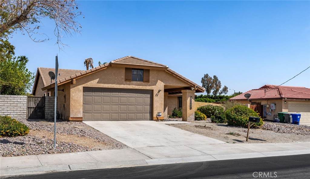 43922 Warner Trail - Photo 1