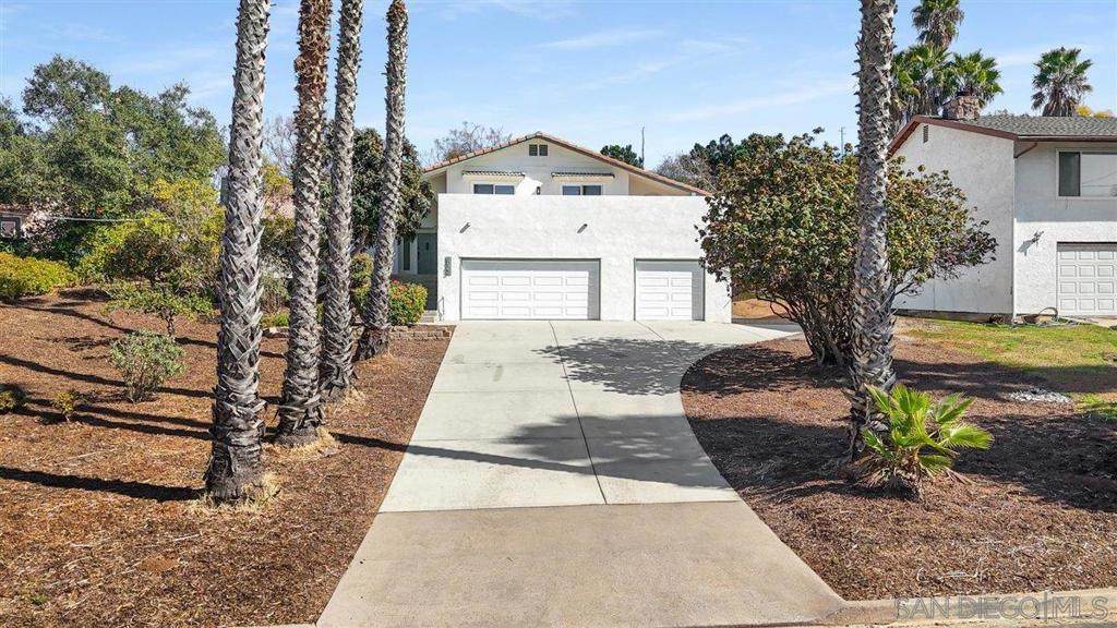 1756 Alhudson Dr - Photo 1
