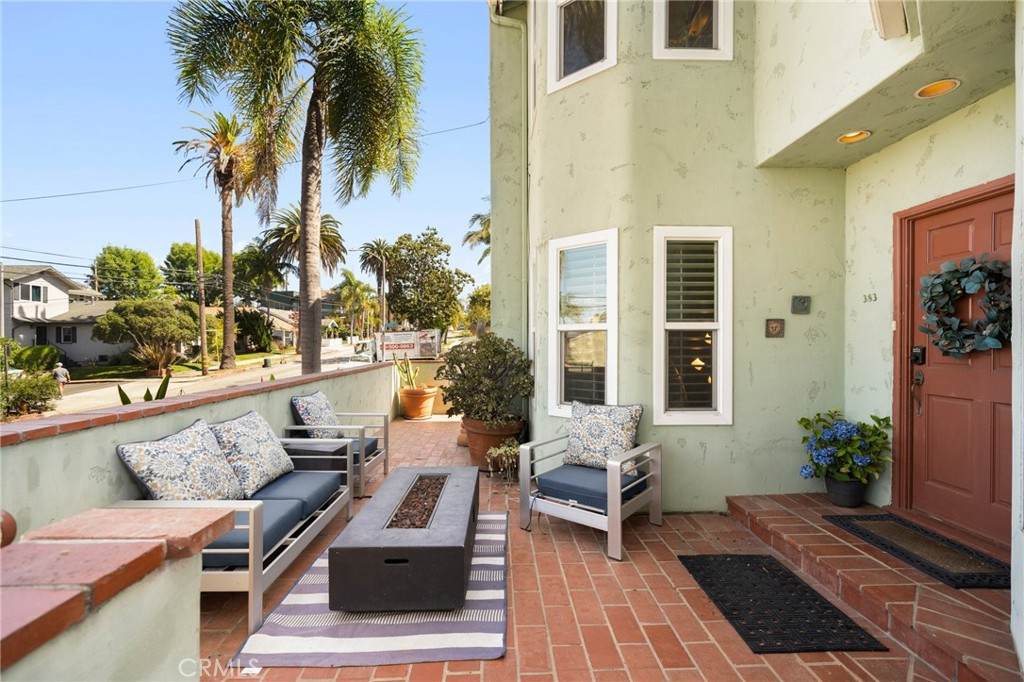 383 Park Avenue - Photo 1