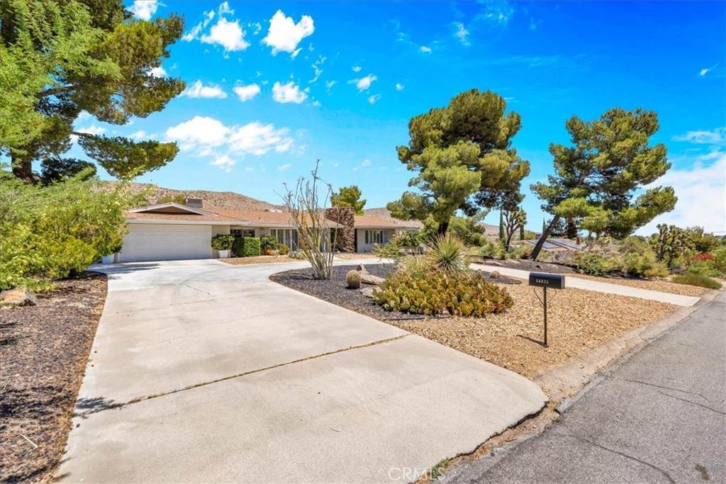 54832 Benecia Trail - Photo 1