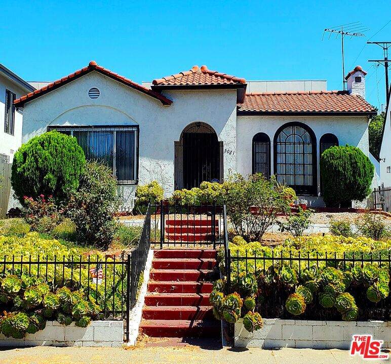 5021 Elmwood Avenue - Photo 1