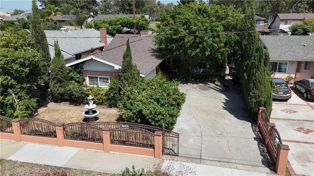 522 5th Street - Photo 1