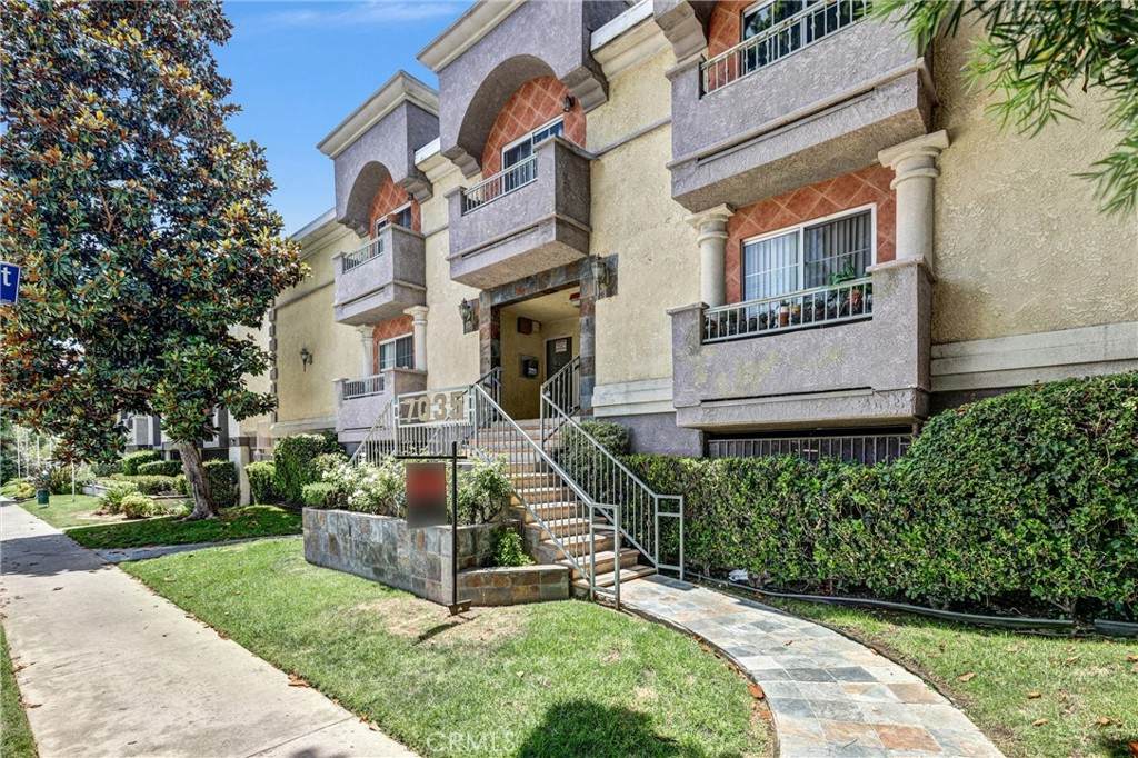 7035 Woodley Avenue - Photo 1