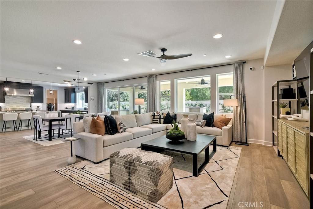 3042 Mesa Glen - Photo 1