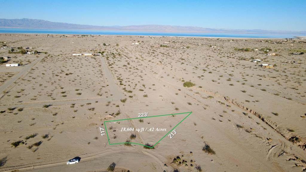 2512 Sea Nymph Avenue - Photo 1