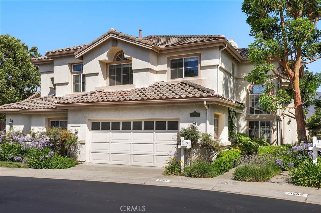5527 Patricia Way - Photo 1