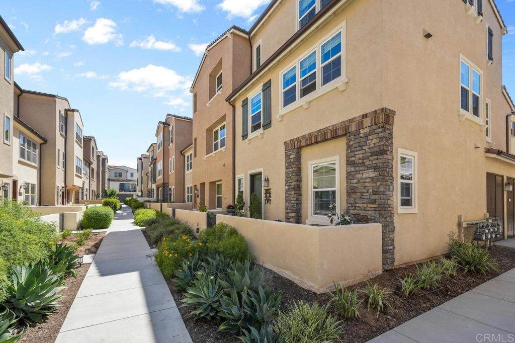 11015 Peyton Way - Photo 1