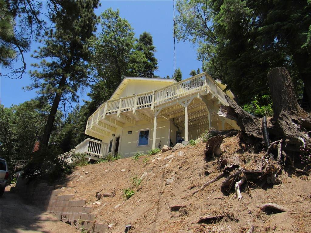 30616 Ferndale Drive - Photo 1