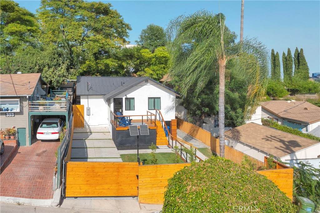 351 Vista Place - Photo 1