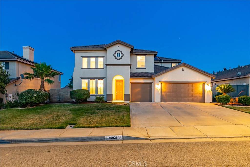 40028 Bluff Court - Photo 1