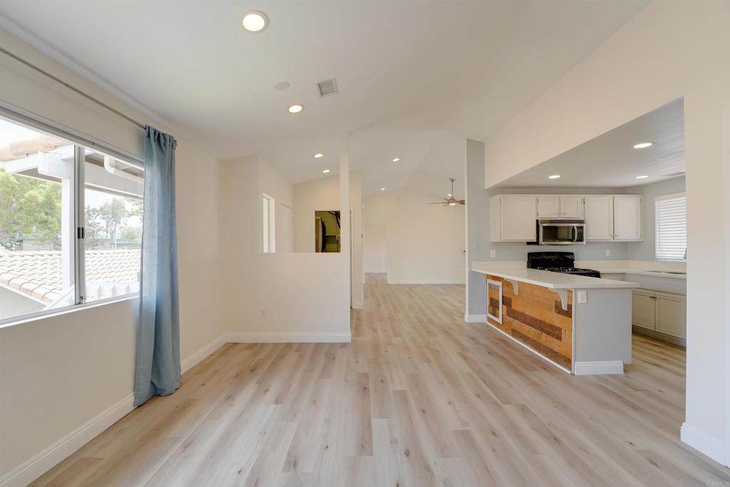 https://bt-photos.global.ssl.fastly.net/socal/orig_boomver_2_374669161-2.jpg