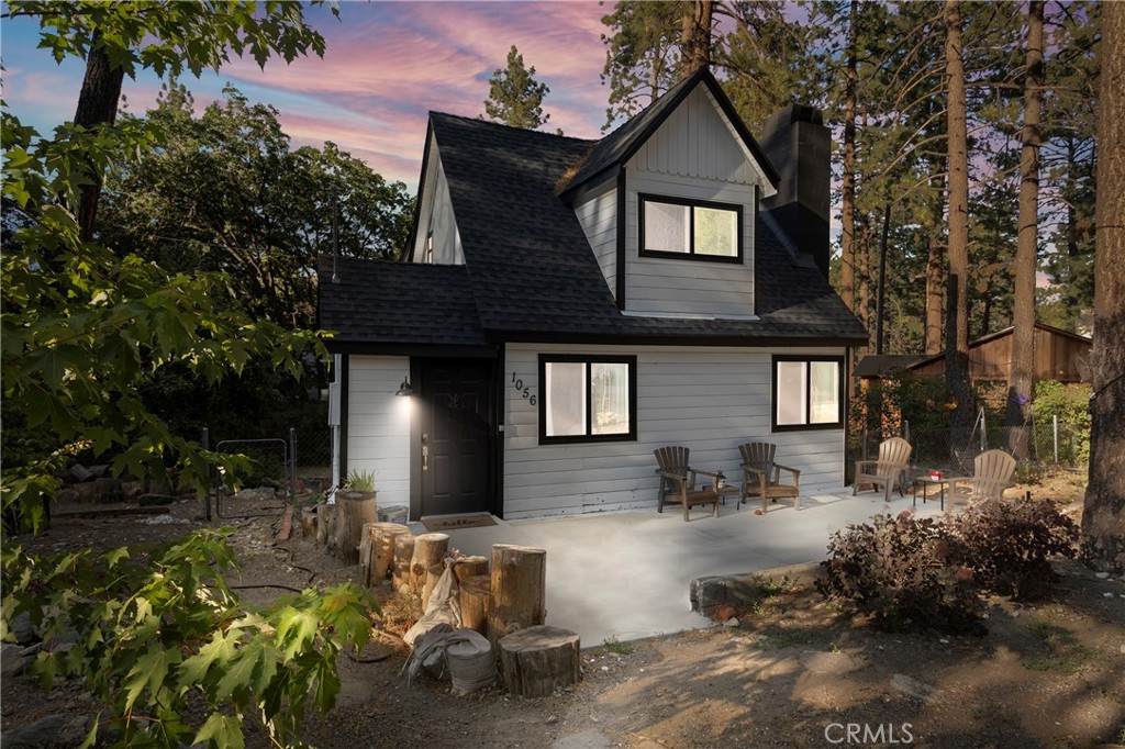 1056 Eagle Road - Photo 1