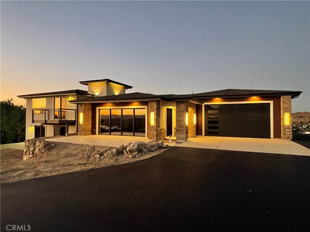 2840 Edgewood Court - Photo 1