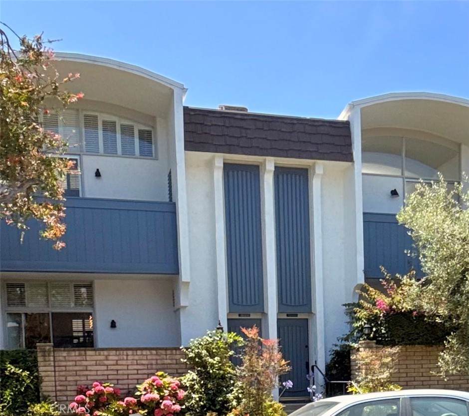 13232 Fiji Way - Photo 1