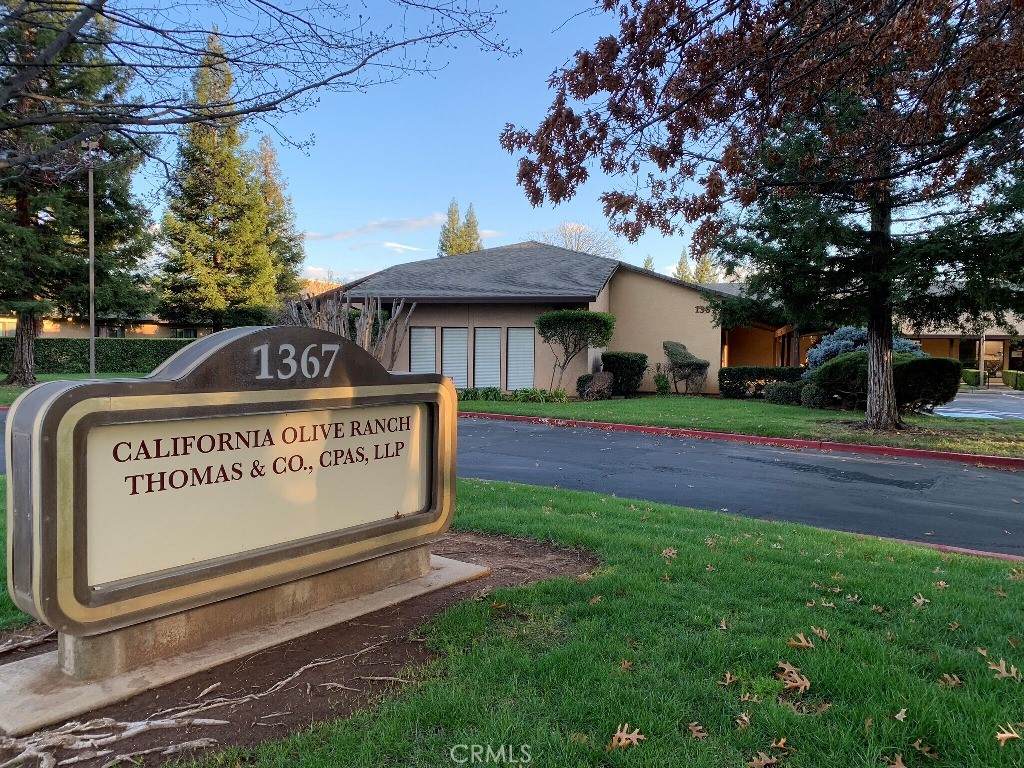 1367 Lassen Avenue - Photo 1