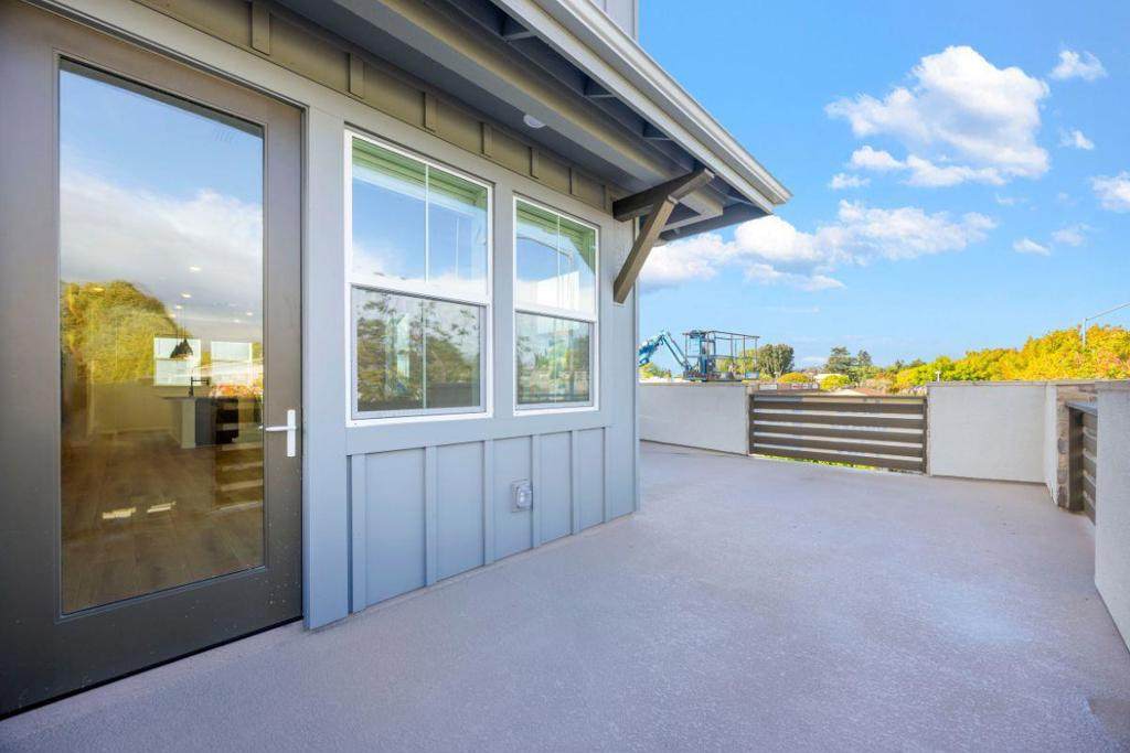 3767 Castro Valley Boulevard - Photo 1