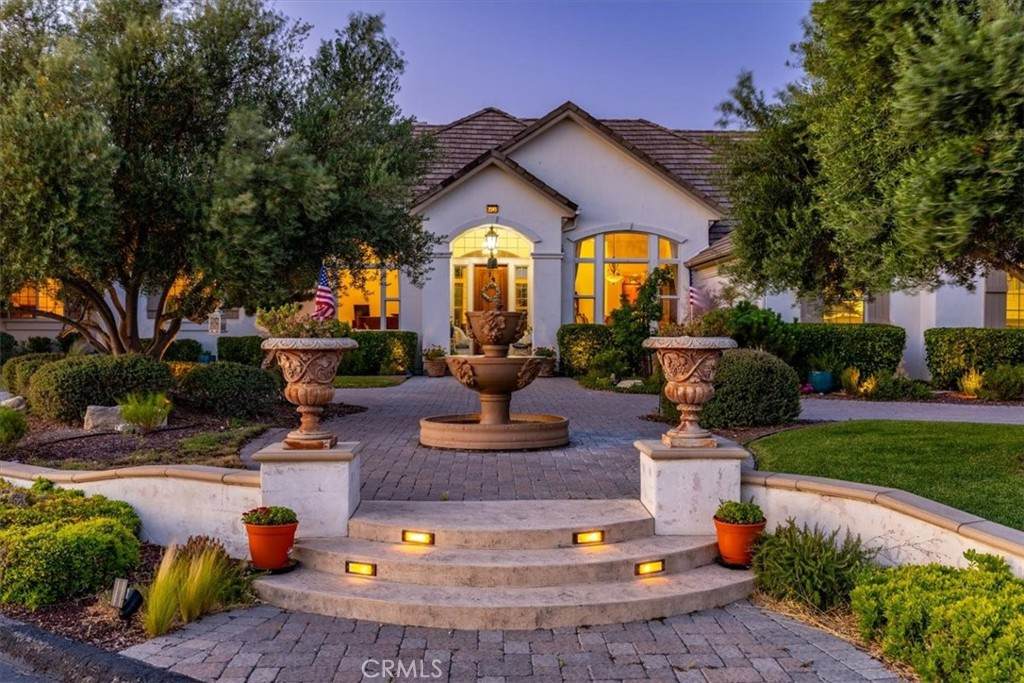 2045 Vista De La Vina - Photo 1