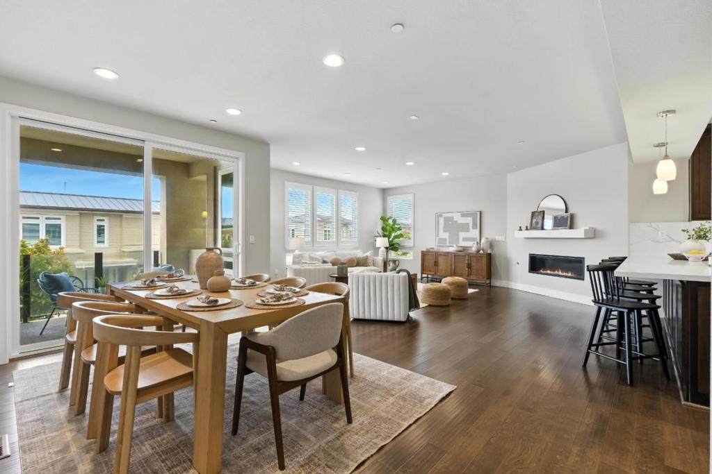 19 Waterline Place - Photo 1