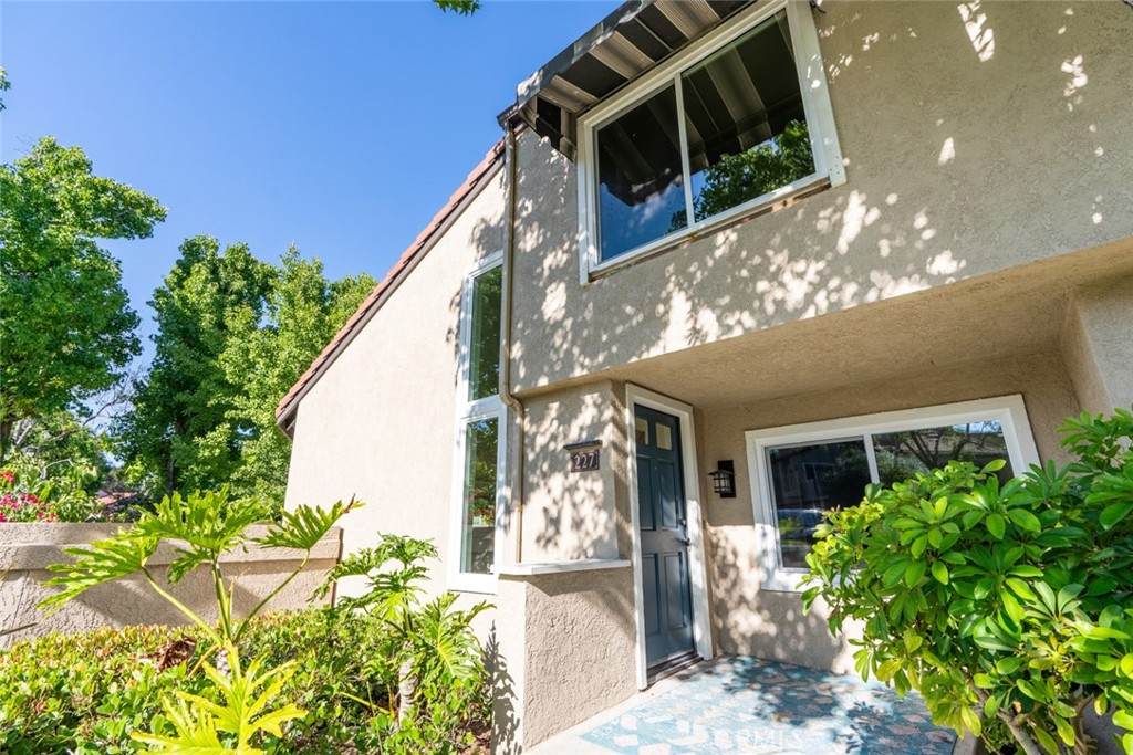 227 Stanford Court - Photo 1
