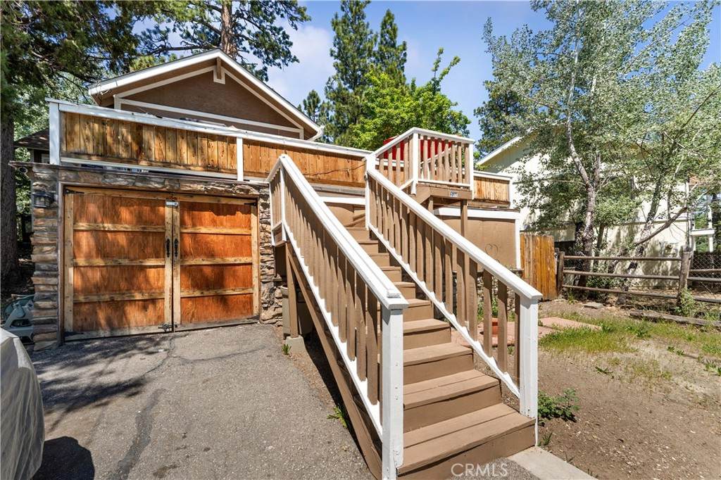 40177 Lakeview Drive - Photo 1