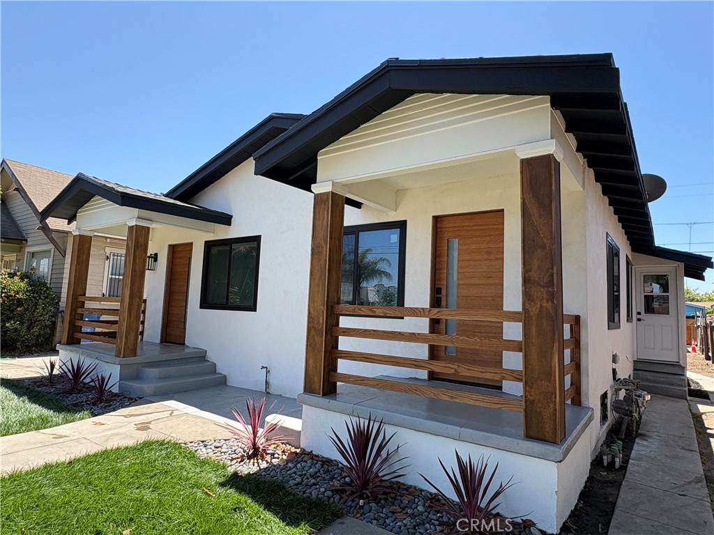 1526 54th Street - Photo 1