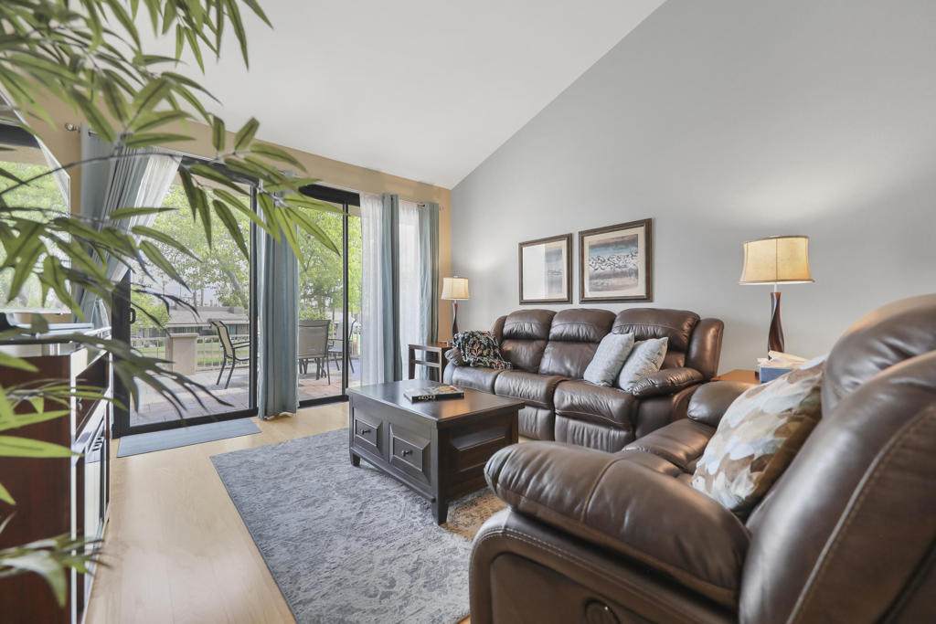 76676 Chrysanthemum Way - Photo 1