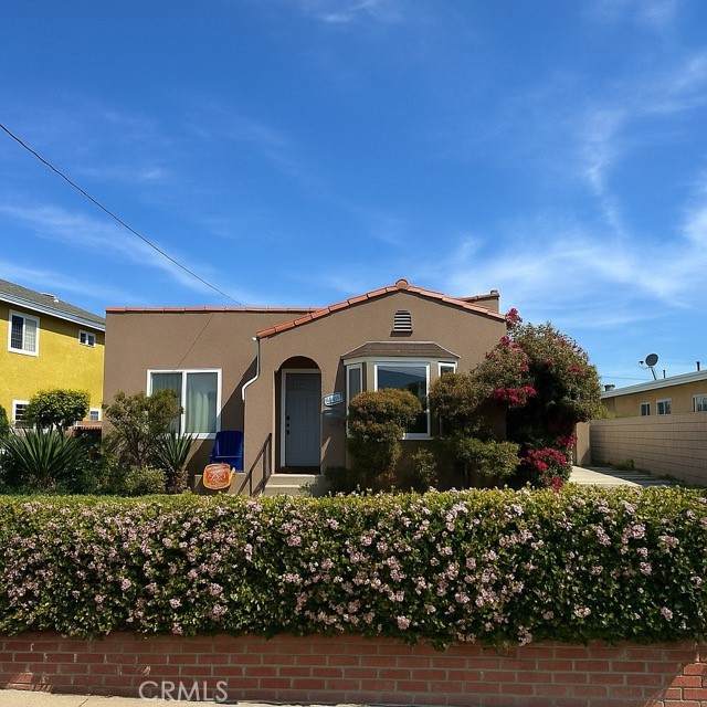 224 Greenwood Avenue - Photo 1