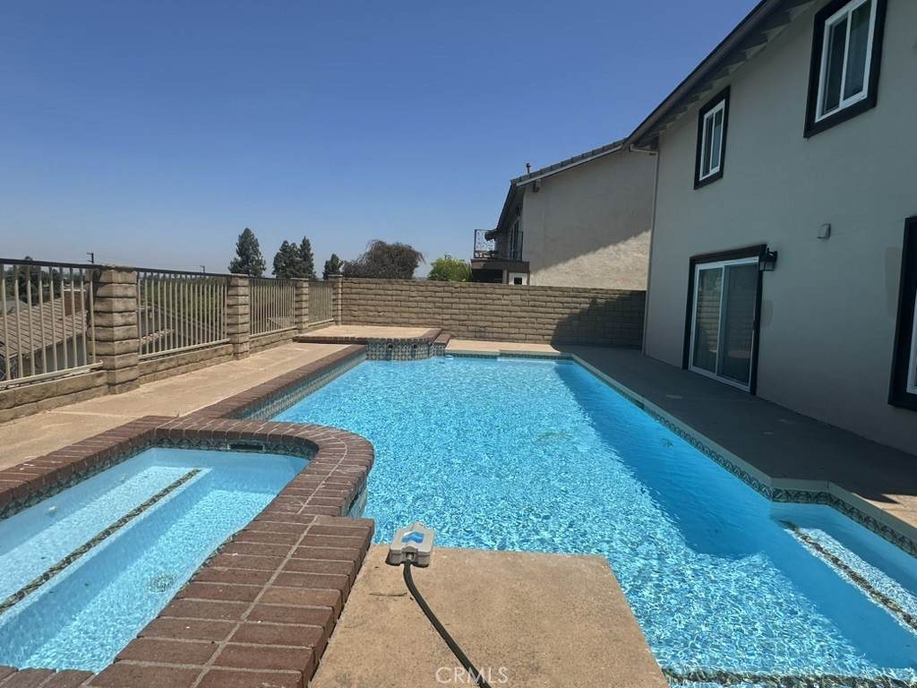 18831 Winnwood Lane - Photo 1