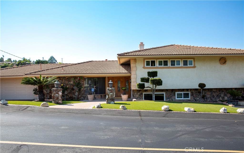 2821 Colt Rd - Photo 1