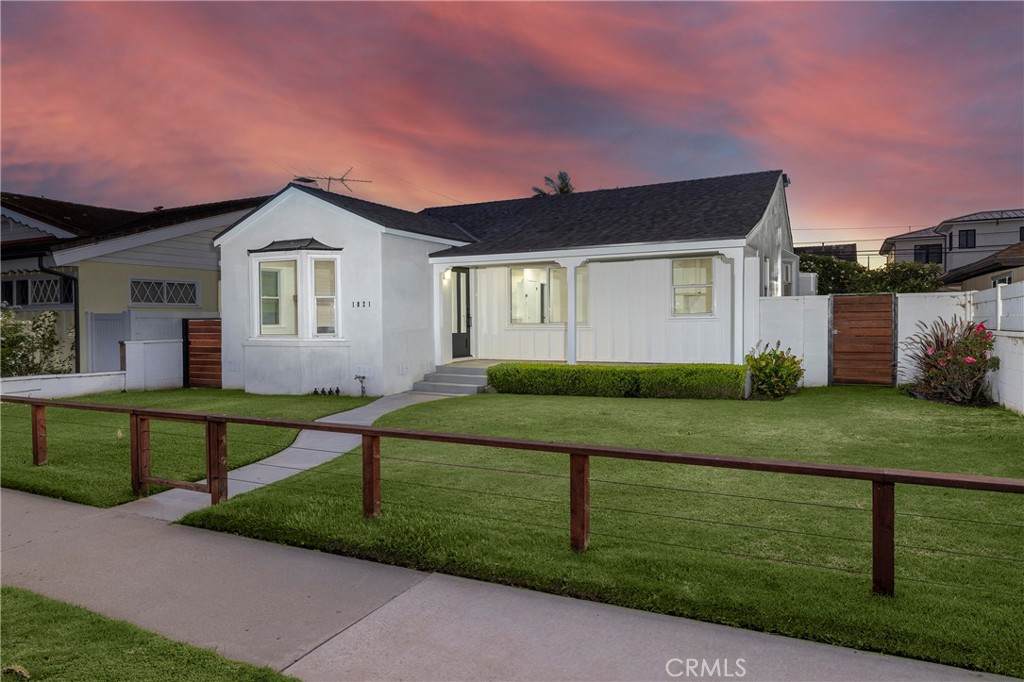 1821 Lake Street - Photo 1