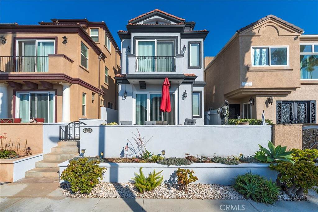 116 11th Street - Photo 1
