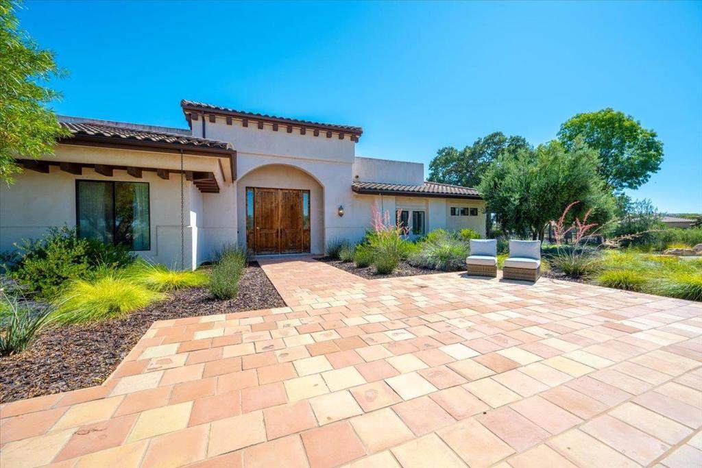 6750 Golden Pheasant Lane - Photo 1