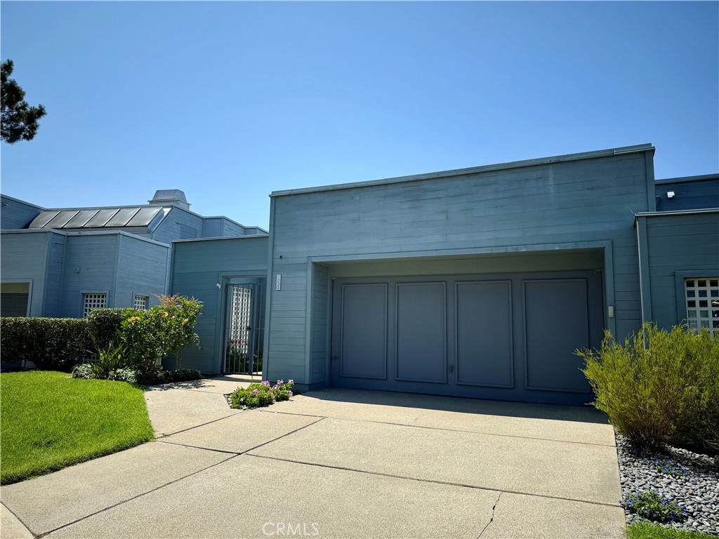 1035 Reliance Way - Photo 1