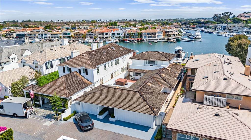 11 Harbor Island - Photo 1