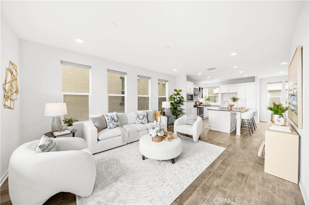 1607 Somerton Dr - Photo 1