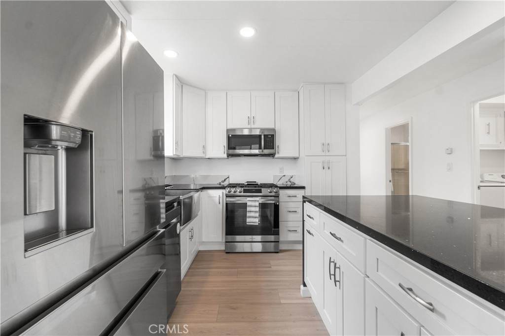 17700 Western Avenue - Photo 1