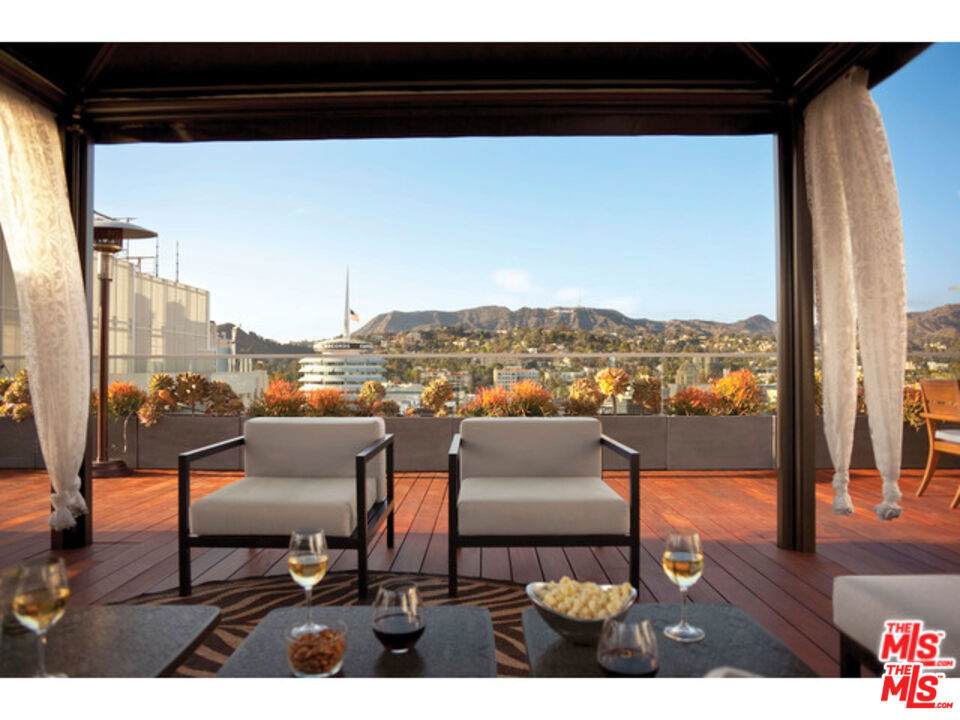 6250 Hollywood Boulevard - Photo 1
