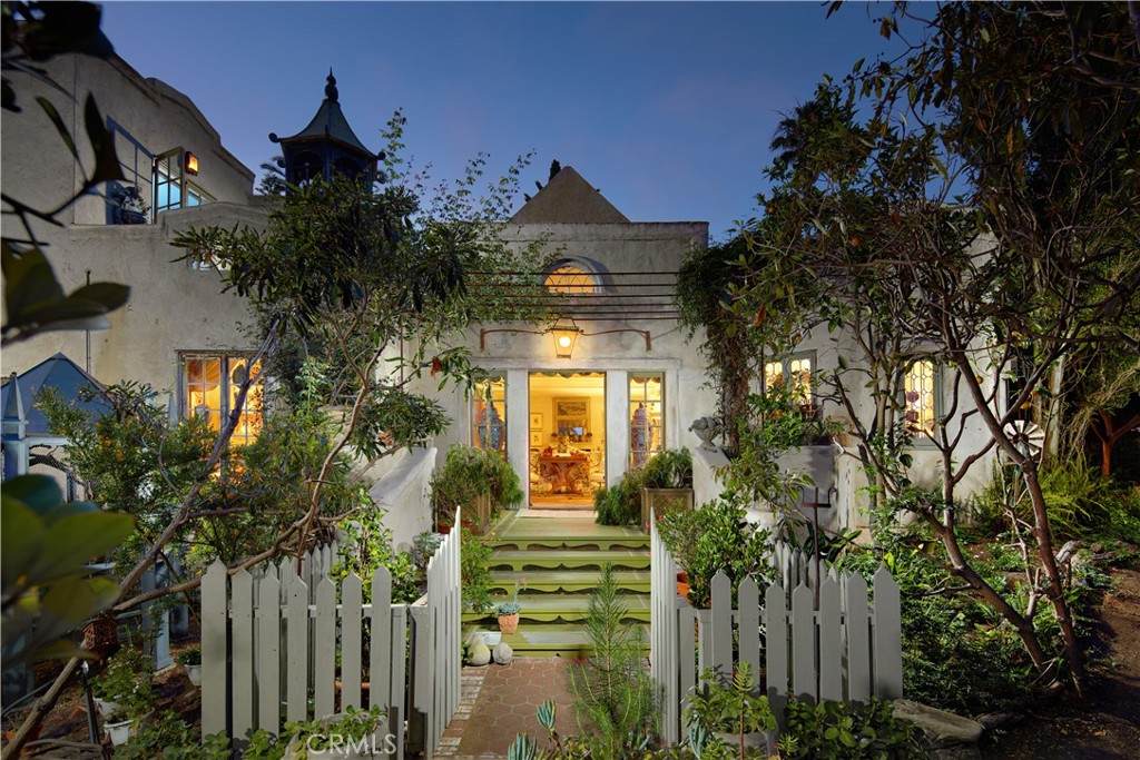 27002 Avenida Las Palmas - Photo 1