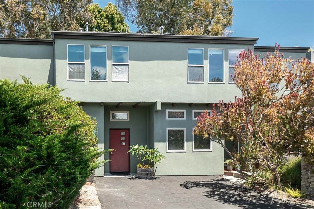 2852 Los Feliz Court - Photo 1