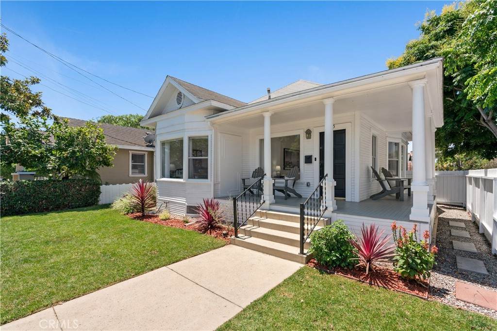 535 Roswell Avenue - Photo 1