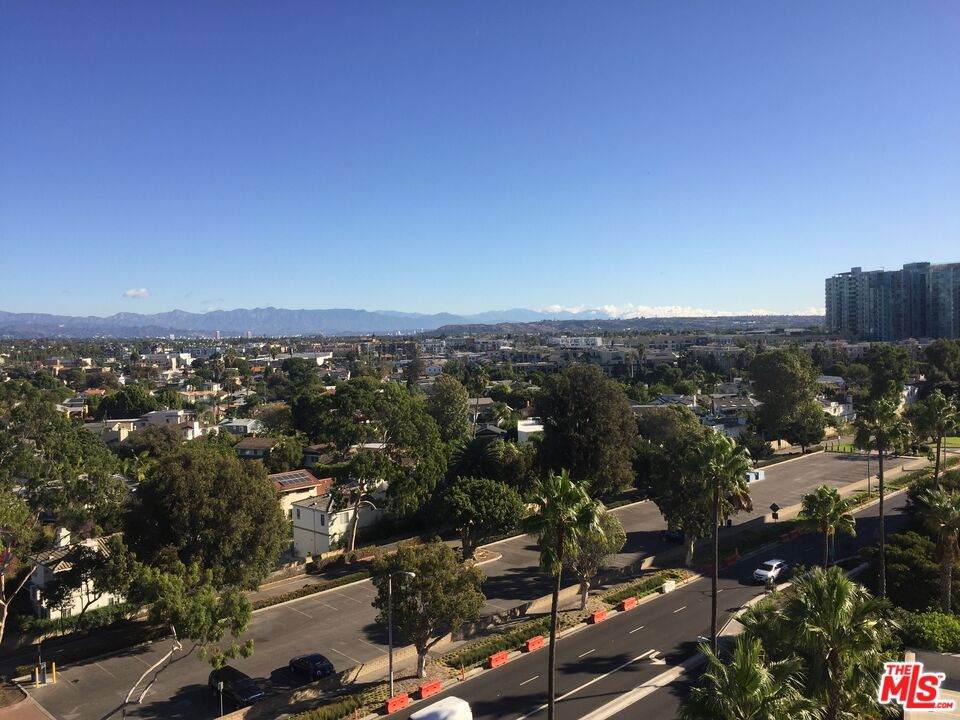 https://bt-photos.global.ssl.fastly.net/socal/orig_boomver_2_374950641-2.jpg