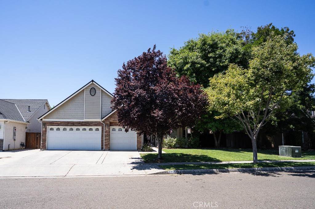 3235 Arroyo Avenue - Photo 1