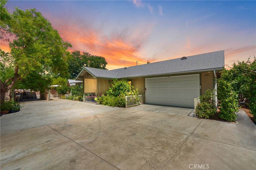 684 El Dorado Lane - Photo 1