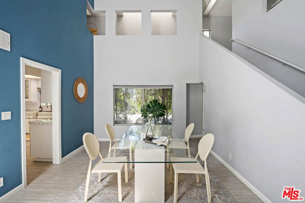 23246 Canzonet Street - Photo 1