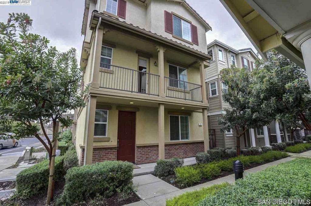 75 Middleton Pl - Photo 1