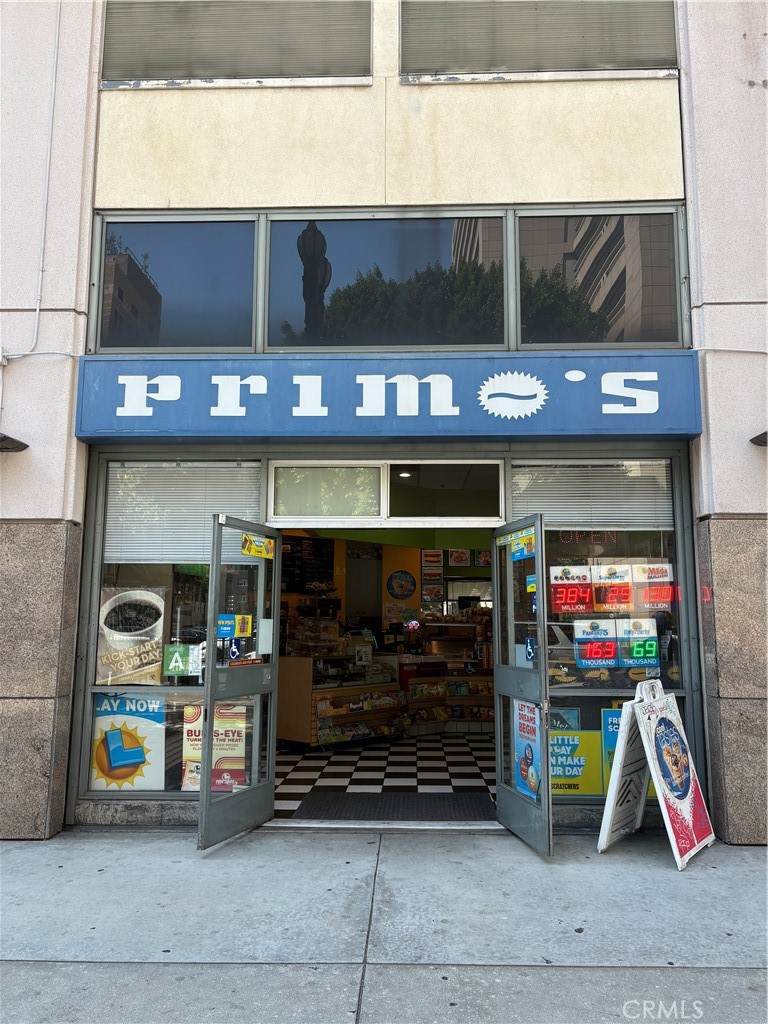 333 Spring Street - Photo 1