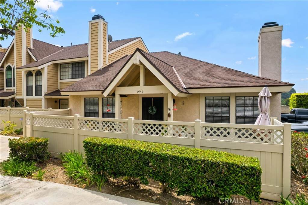 1954 E Covina Boulevard - Photo 1