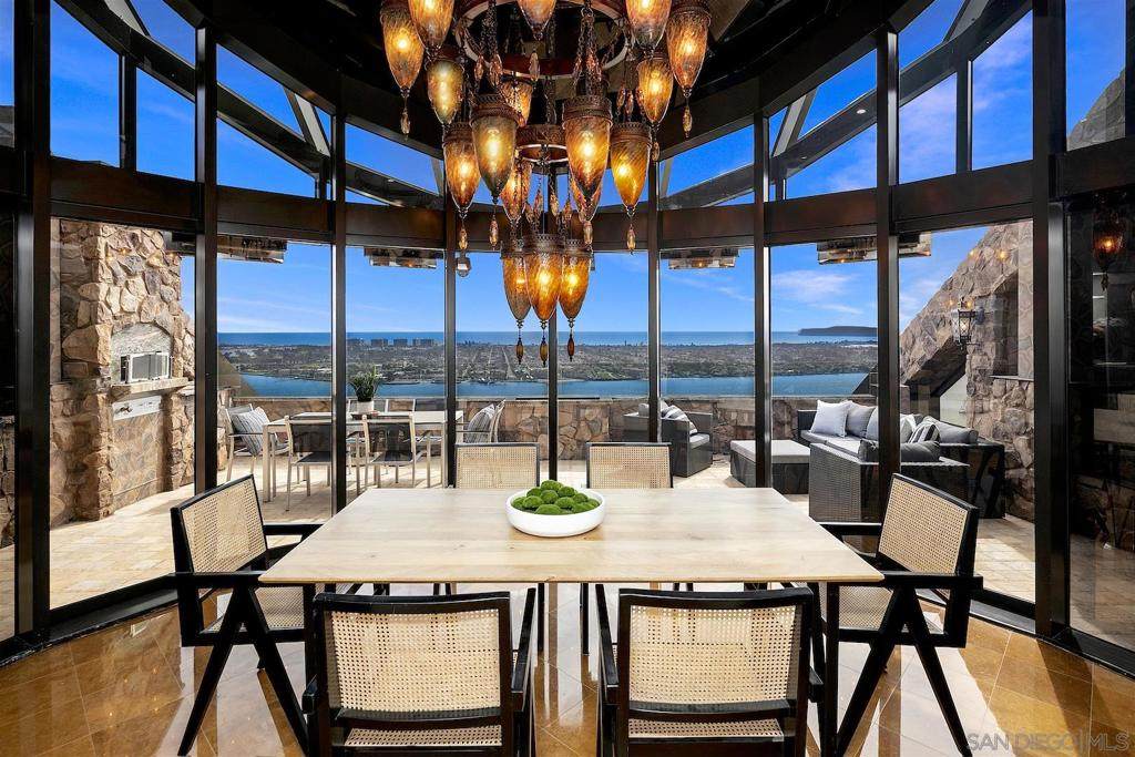 100 Harbor Dr - Photo 1